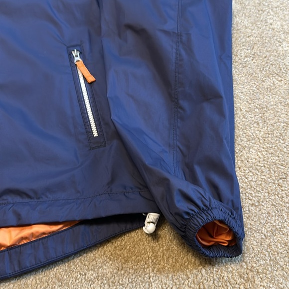 Peter Miller hooded rain jacket - Picture 4 of 12